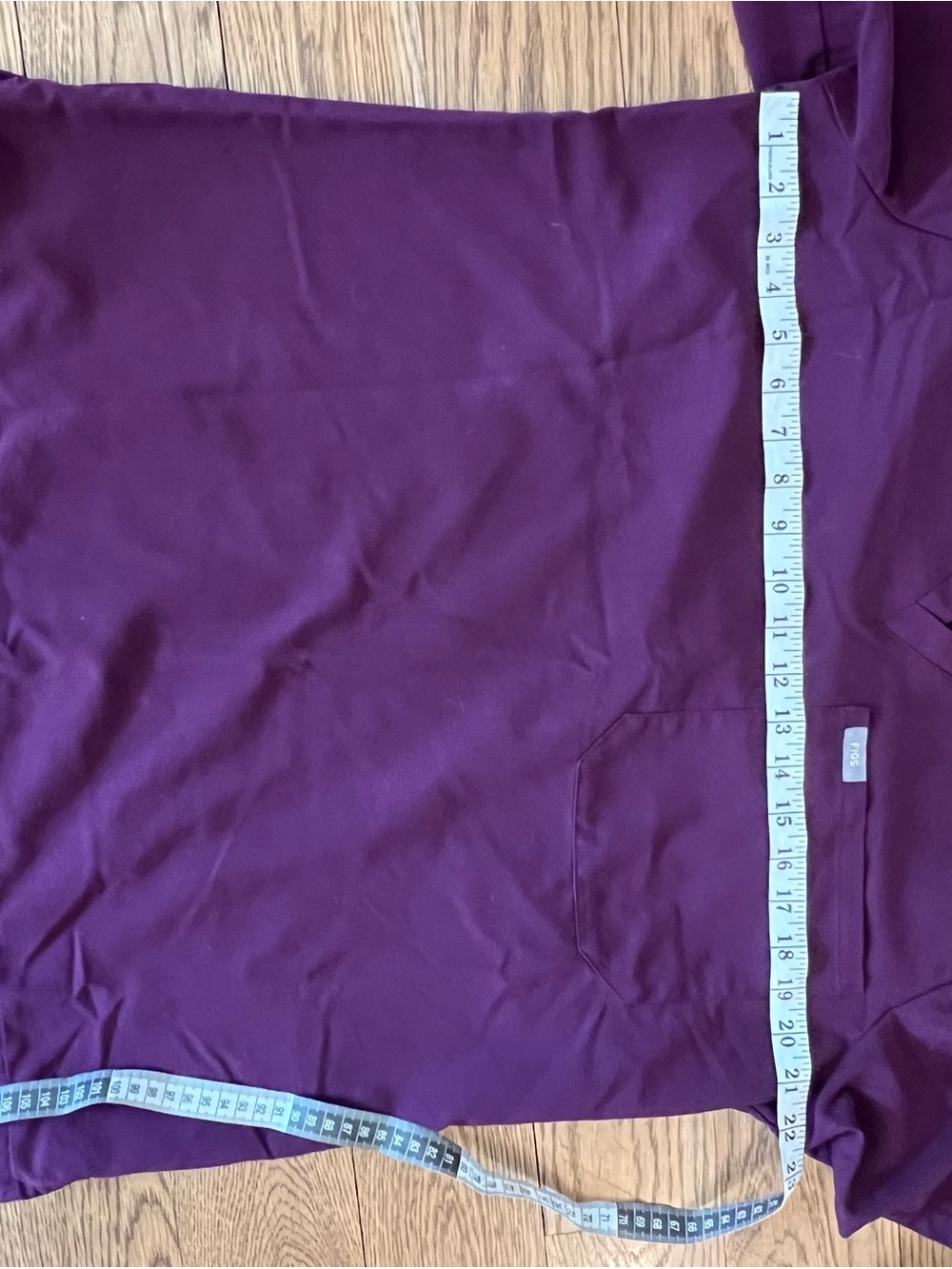 FIGS Technical Collection Top & Jogger Set in Plum XLP - Picture 11 of 11